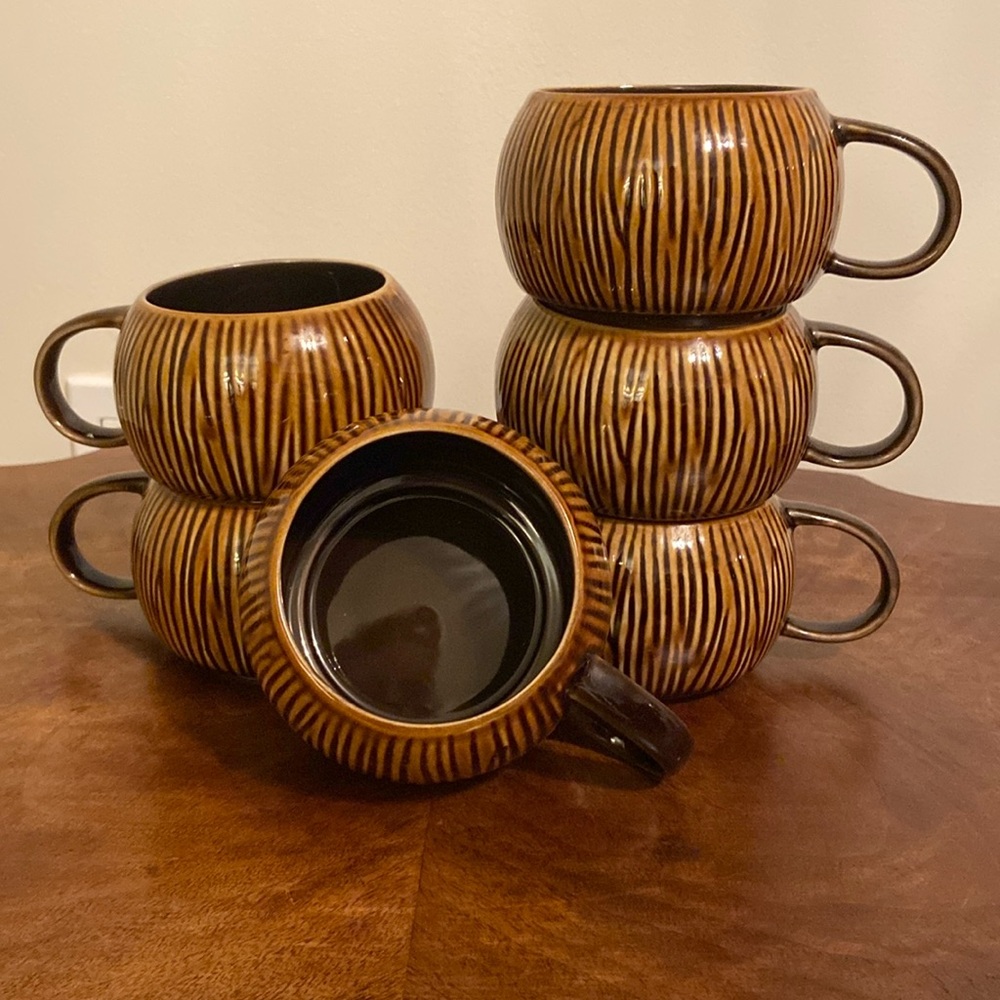 6 Starbucks Mugs